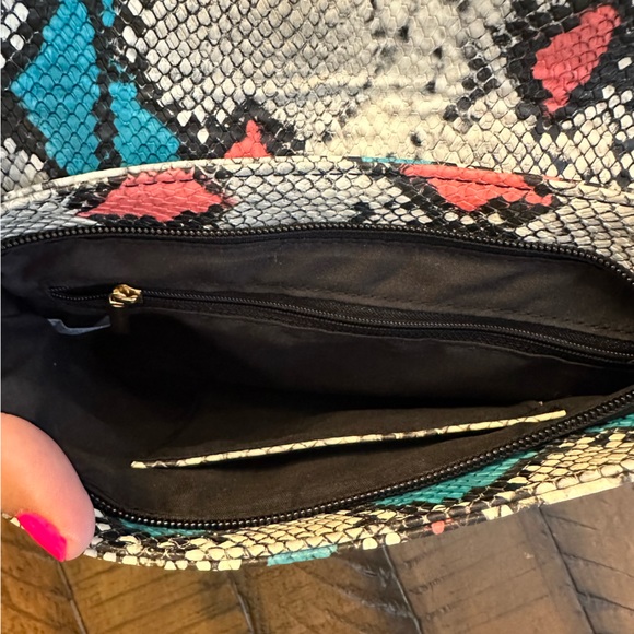 Snakeskin Faux Leather Purse Crossbody Teal Coral Black - Picture 5 of 5